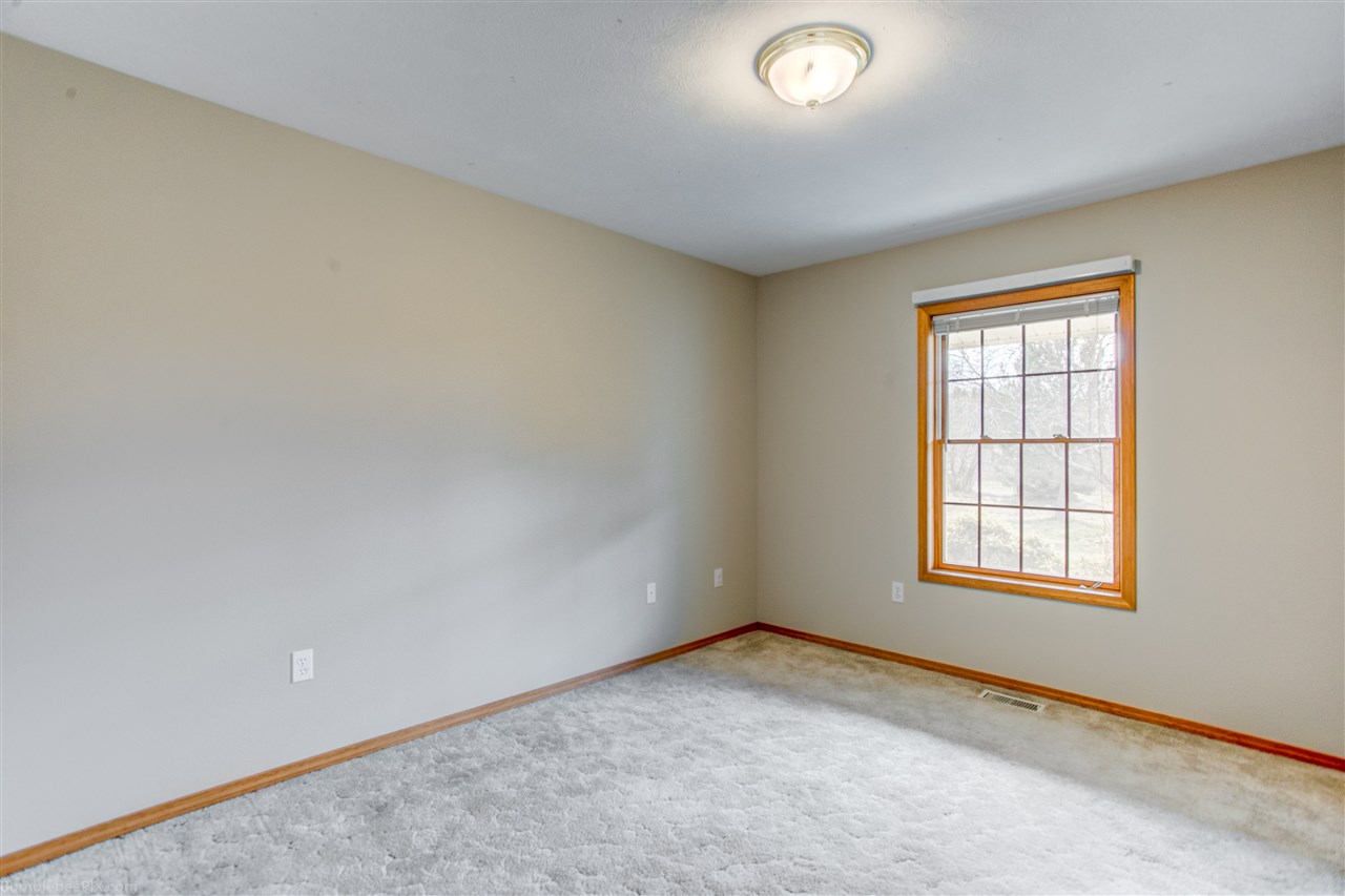 11209 East Kronquist Road Mead, WA 99021 - Photo 14 of 20