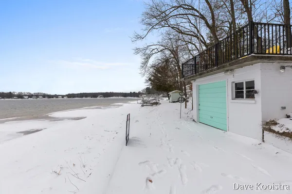 $779,900 | 10904 South Minising Court, Baldwin, MI 49304