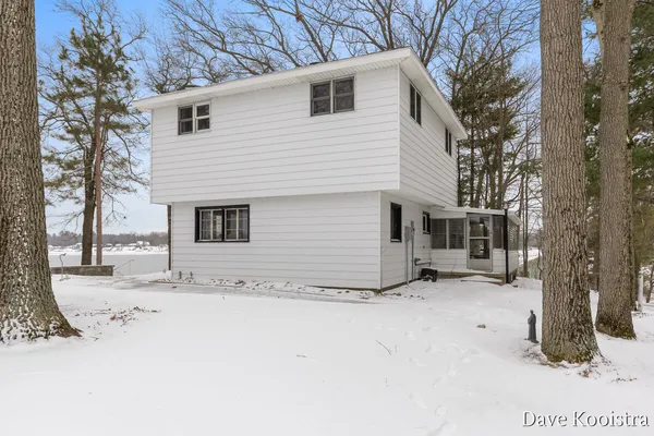 $779,900 | 10904 South Minising Court, Baldwin, MI 49304