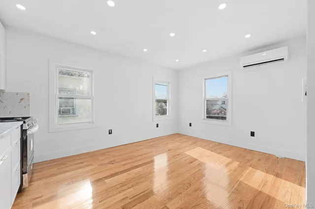 $1,135,000 | 115-39 202nd Street | St. Albans