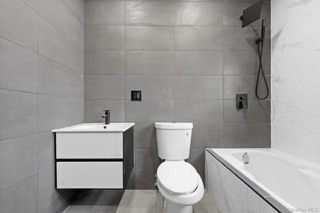 $1,135,000 | 115-39 202nd Street | St. Albans