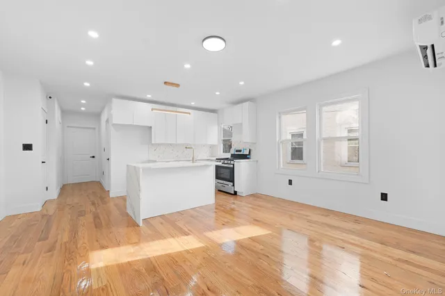 $1,135,000 | 115-39 202nd Street | St. Albans