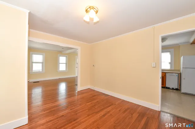 $2,975 | 6 Springdale Street, Milford, CT 06460