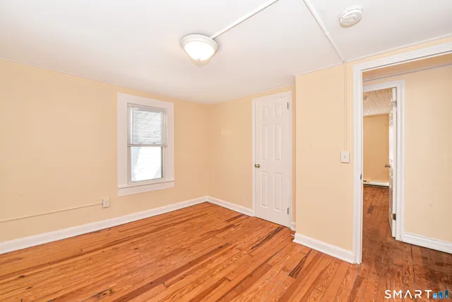 $2,975 | 6 Springdale Street, Milford, CT 06460