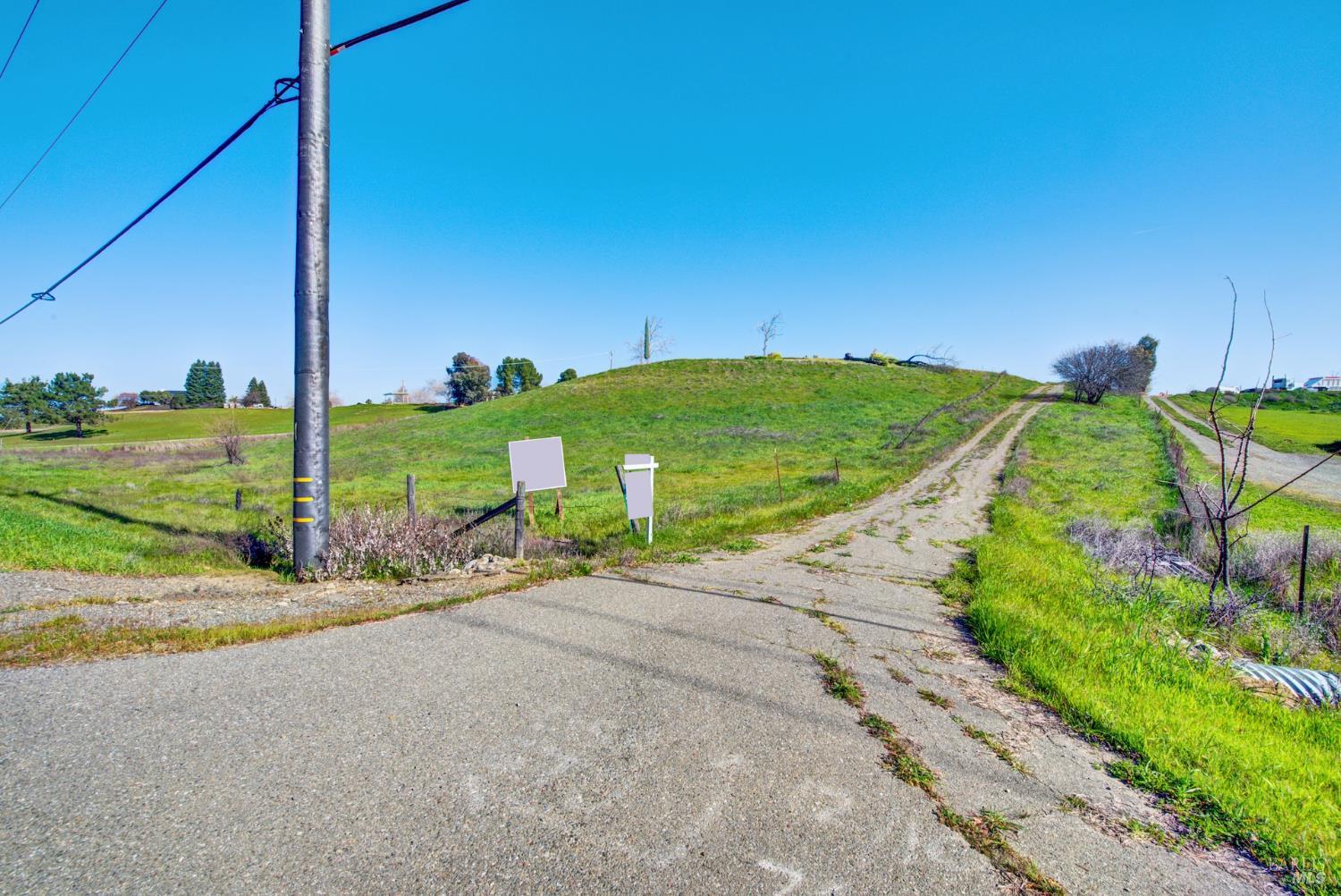 7668 English Hills Road Vacaville, CA 95688 - Photo 48 of 83