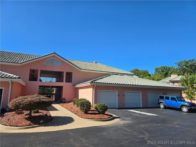 $425,000 | 342 Northport Drive, Unit 342, Lake Ozark, MO 65049