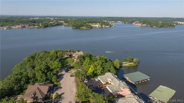 $425,000 | 342 Northport Drive, Unit 342, Lake Ozark, MO 65049