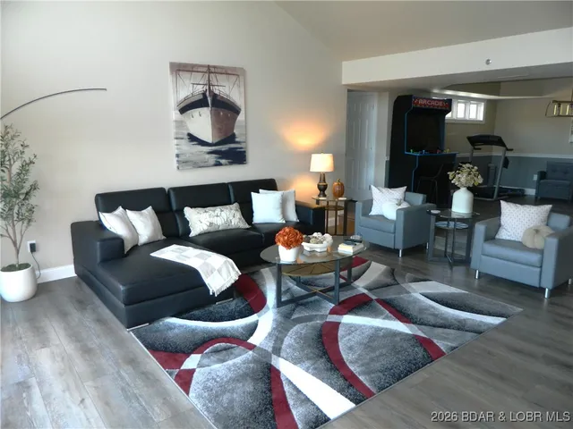 $425,000 | 342 Northport Drive, Unit 342, Lake Ozark, MO 65049
