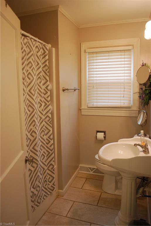 138 Twin Cedars Golf Road Mocksville, NC 27028 - Photo 16 of 22 Gallery Image 16