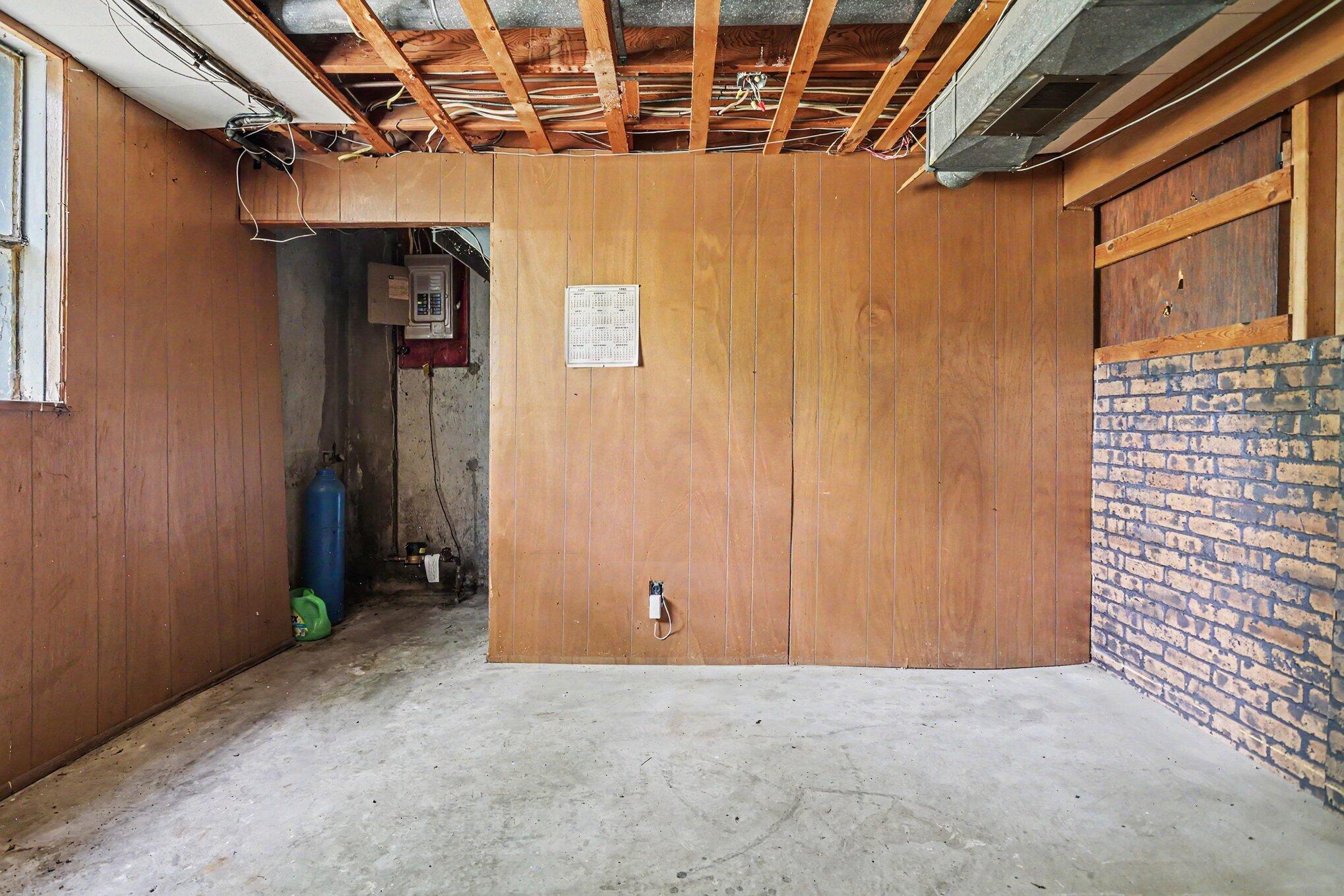 168 Homecrest Road Battle Creek, MI 49037 - Photo 21 of 24 020_file_7029