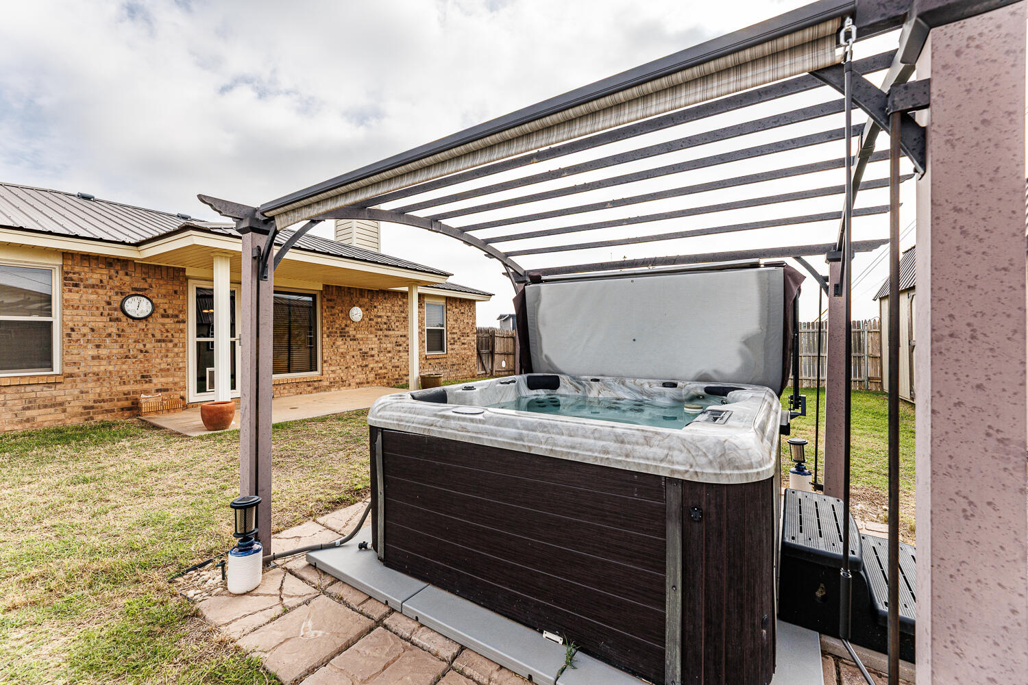 6301 33rd Street Lubbock, TX 79407 - Photo 35 of 41 Hot Tub