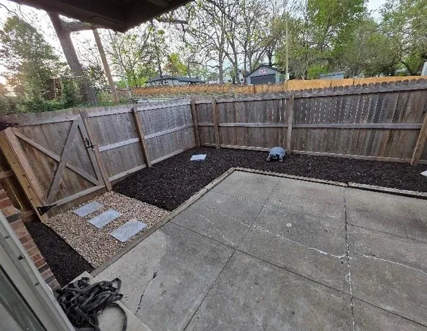 $205,000 | 8718 Metcalf Avenue, Unit 102, Overland Park, KS 66212