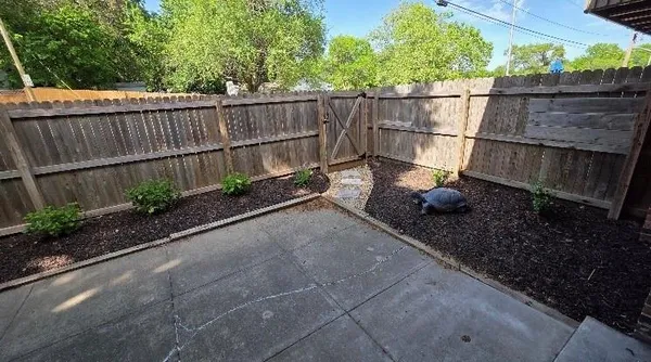 $205,000 | 8718 Metcalf Avenue, Unit 102, Overland Park, KS 66212
