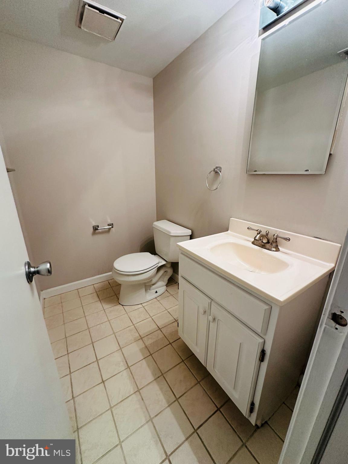 33 Trowbridge Lane Clementon, NJ 08021 - Photo 18 of 20 a bathroom with a sink toilet and vanity