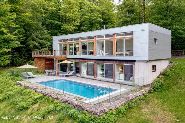 $1,195,000 | 540 Mt Tobias Road, Mount Tremper, NY 12457