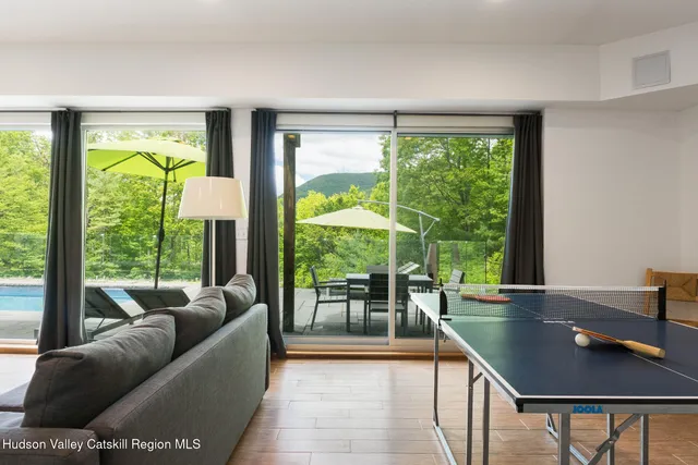 $1,195,000 | 540 Mt Tobias Road, Mount Tremper, NY 12457