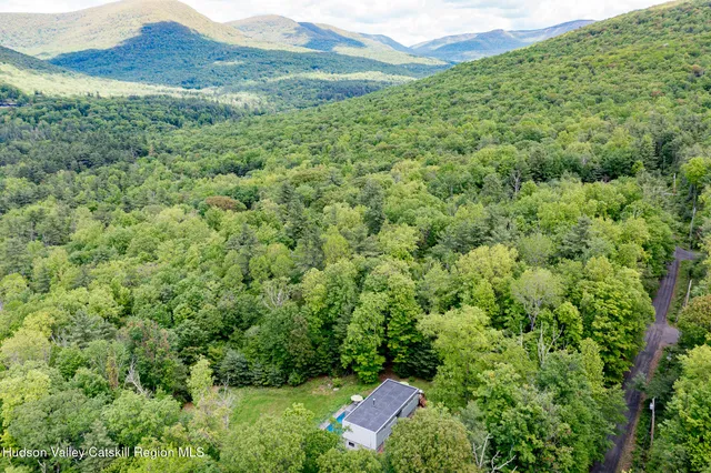 $1,195,000 | 540 Mt Tobias Road, Mount Tremper, NY 12457
