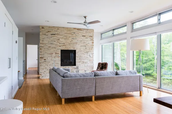 $1,195,000 | 540 Mt Tobias Road, Mount Tremper, NY 12457