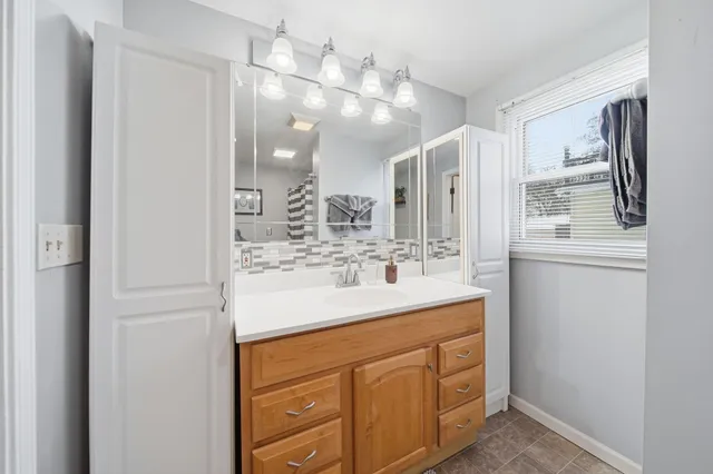 $172,000 | 600 Seventh Street, Jackson, MI 49203