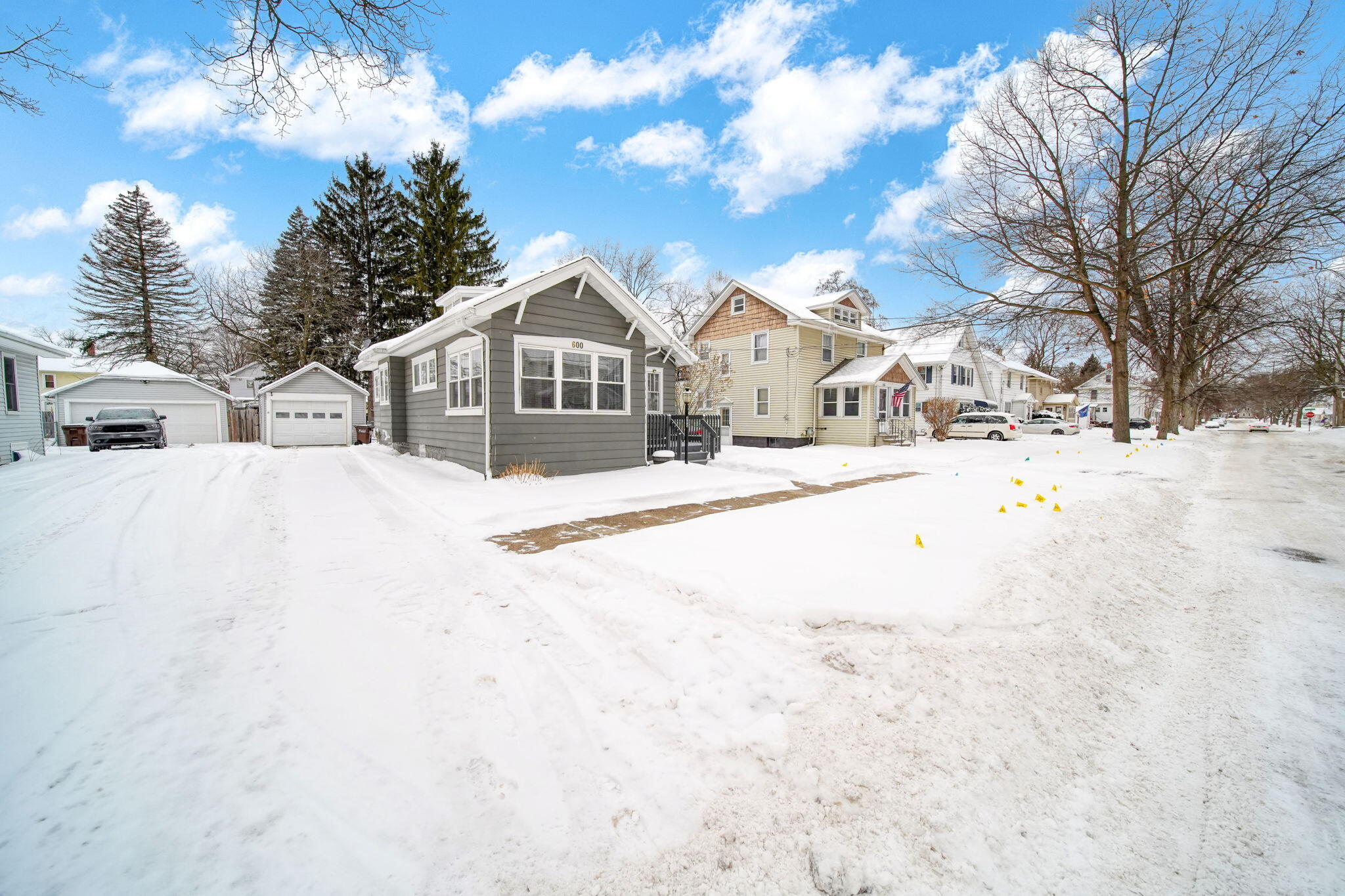 600 Seventh Street Jackson, MI 49203 - Photo 3 of 55 1-web-or-mls-DSC04216_HDR