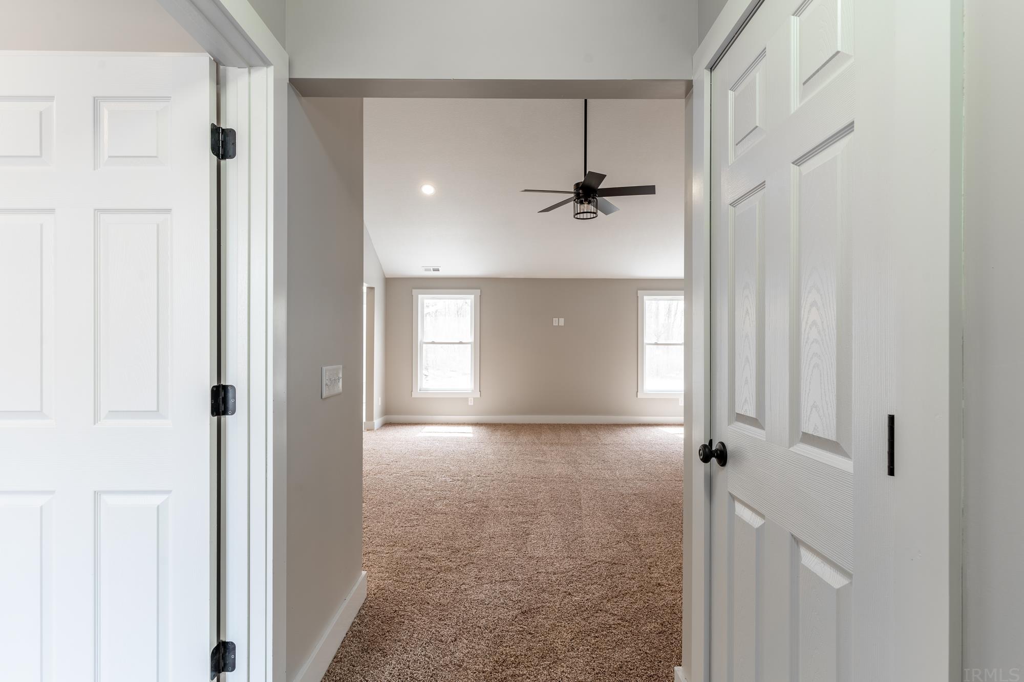 4848 Evard Road Fort Wayne, IN 46835 - Photo 3 of 32 Gallery Image 3