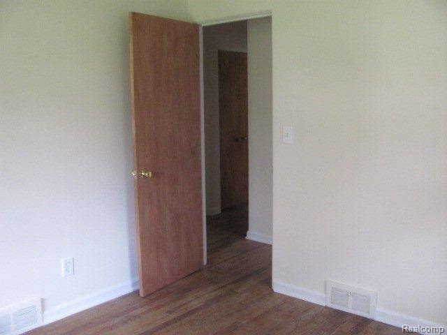 3185 Klam Road Columbiaville, MI 48421 - Photo 8 of 22 4-11 265.jpg