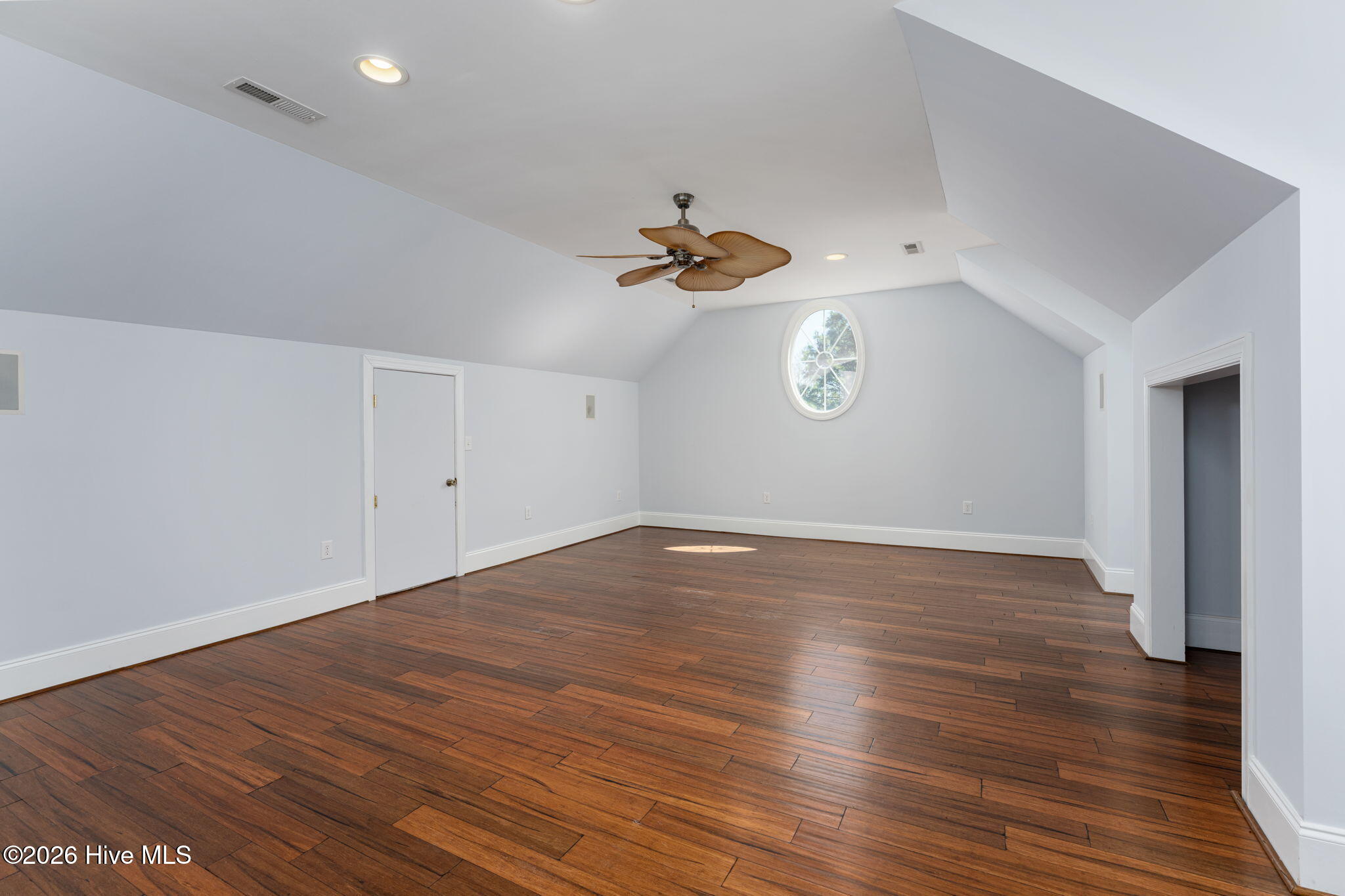 2689 Sloop Point Loop Road Hampstead, NC 28443 - Photo 49 of 112 bonus-room-01a