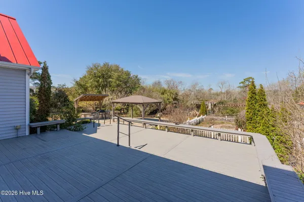 $1,450,000 | 2689 Sloop Point Loop Road, Hampstead, NC 28443