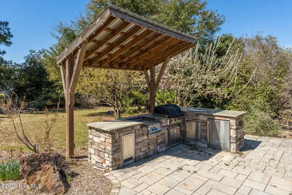 $1,450,000 | 2689 Sloop Point Loop Road, Hampstead, NC 28443