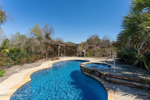 $1,450,000 | 2689 Sloop Point Loop Road, Hampstead, NC 28443