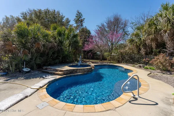 $1,450,000 | 2689 Sloop Point Loop Road, Hampstead, NC 28443