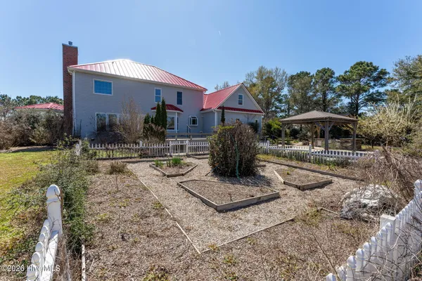 $1,450,000 | 2689 Sloop Point Loop Road, Hampstead, NC 28443