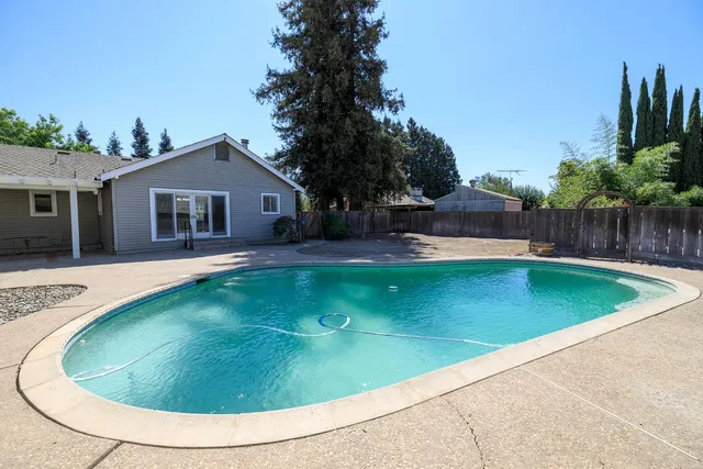 $600,000 | 13249 Lake Road, Hickman, CA 95323