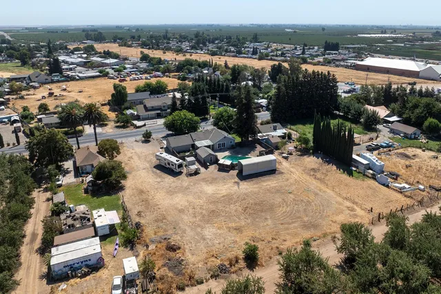 $600,000 | 13249 Lake Road, Hickman, CA 95323