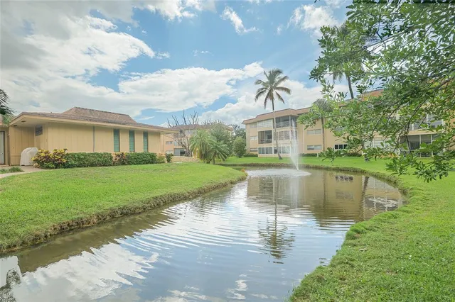 $115,000 | 5071 West Oakland Park Boulevard, Unit 204, Lauderdale Lakes, FL 33313