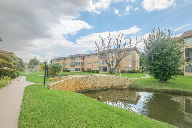 $115,000 | 5071 West Oakland Park Boulevard, Unit 204, Lauderdale Lakes, FL 33313