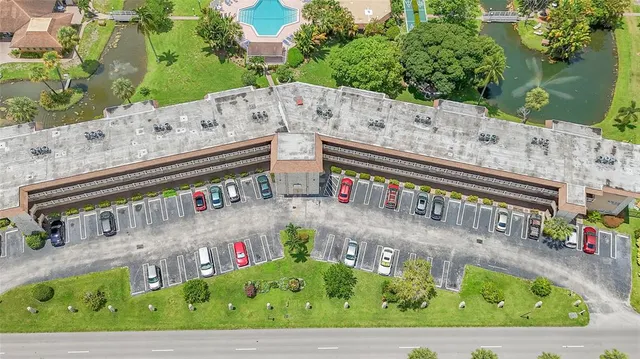$115,000 | 5071 West Oakland Park Boulevard, Unit 204, Lauderdale Lakes, FL 33313