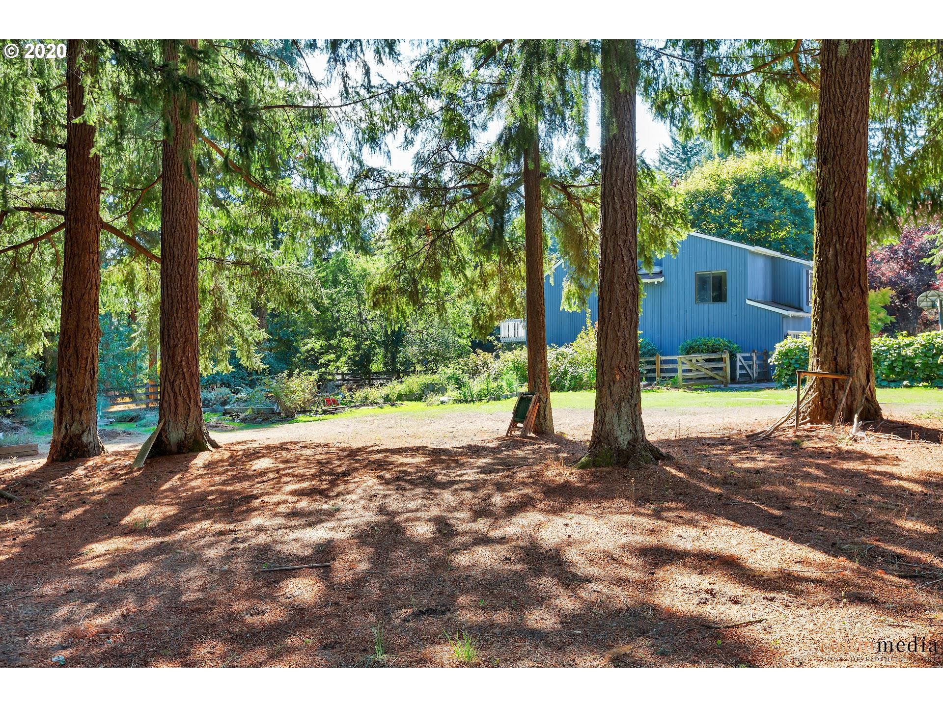 20560 Fernview Road West Linn, OR 97068 - Photo 14 of 32 Gallery Image 14