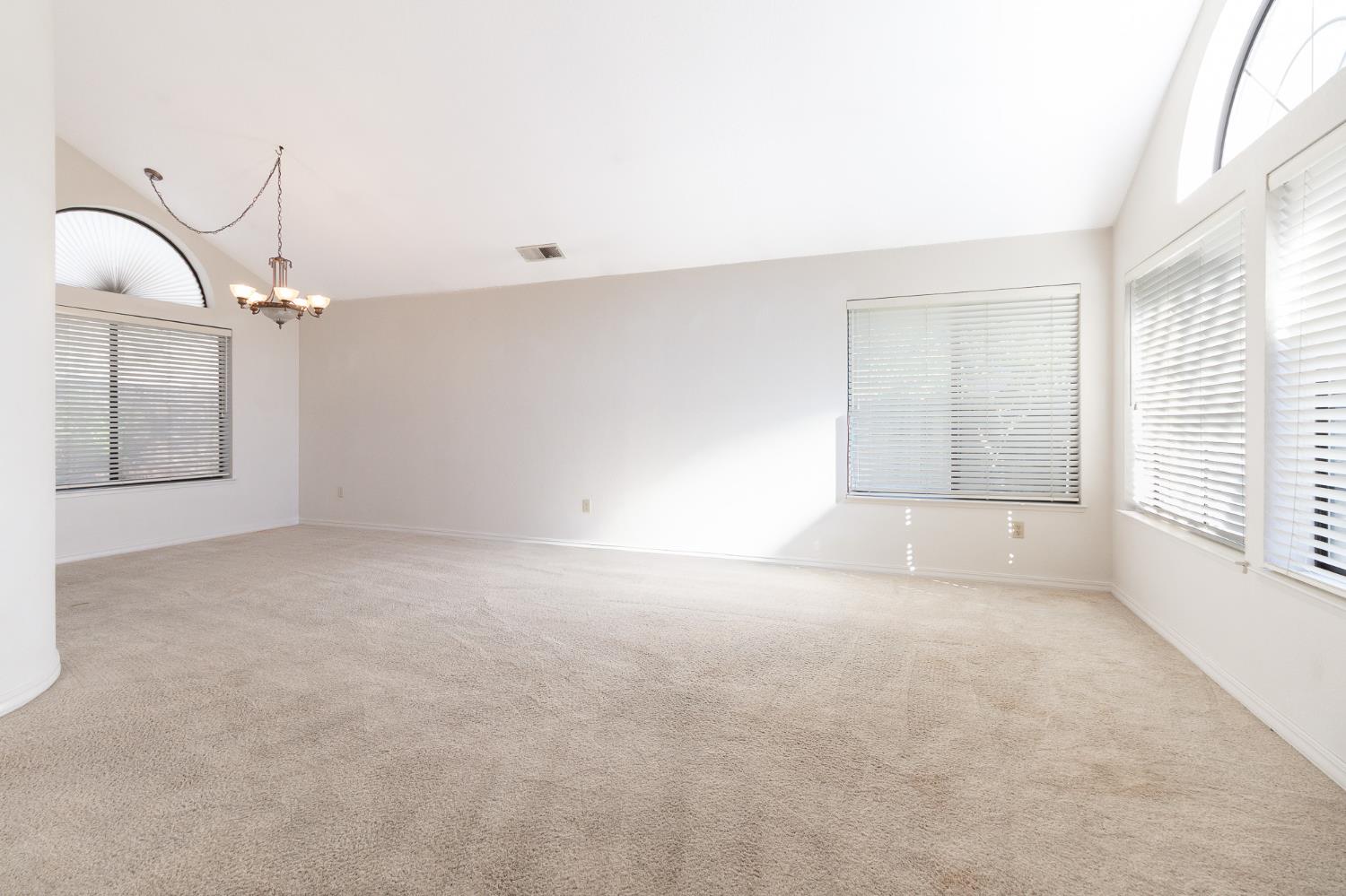 4209 Godfrey Drive Salida, CA 95368 - Photo 7 of 34