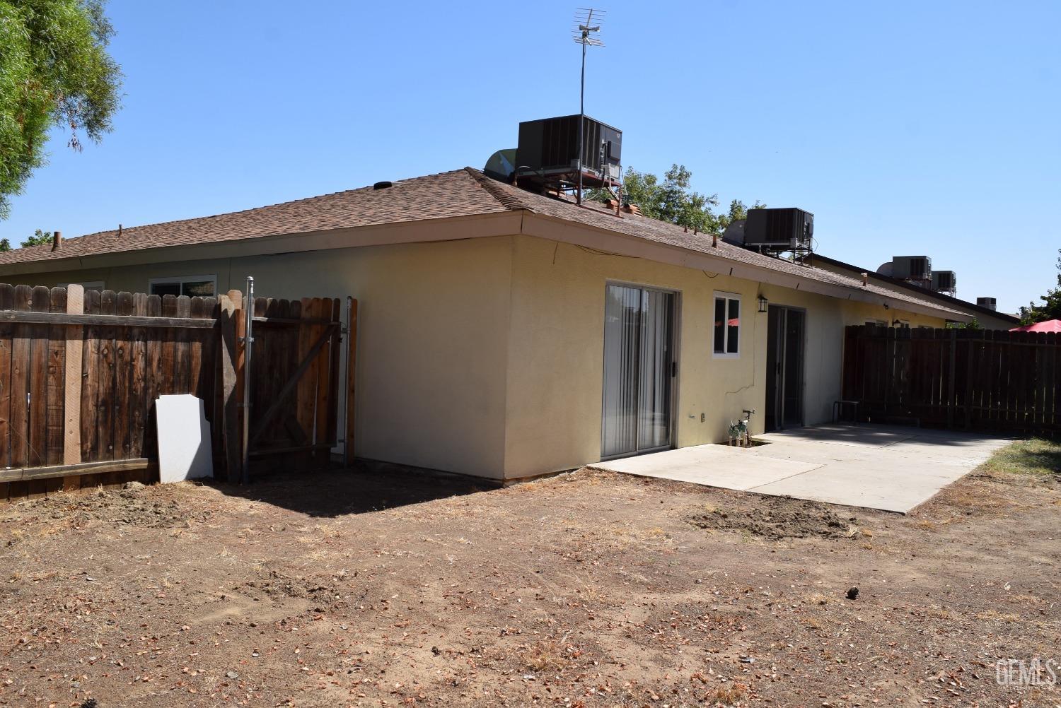 Undisclosed Address Bakersfield, CA 93309 - Photo 21 of 23