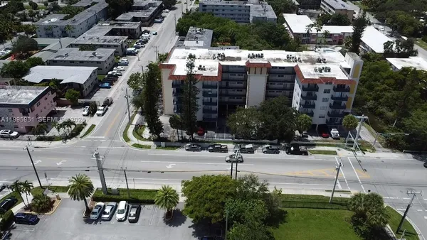 $129,900 | 12590 Northeast 16th Avenue, Unit 608, North Miami, FL 33161