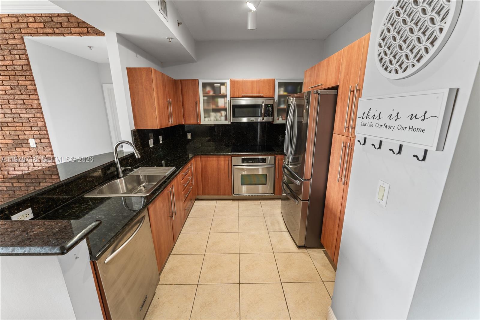 3232 Southwest 22nd Terrace, Unit 708 Miami, FL 33145 - Photo 11 of 28