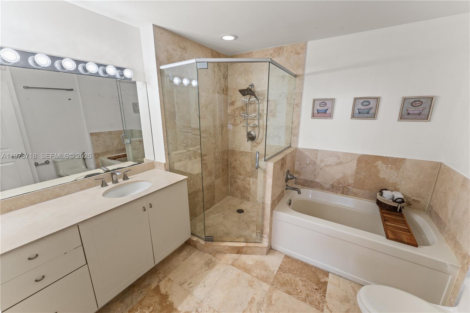 3232 Southwest 22nd Terrace, Unit 708 Miami, FL 33145 - Photo 14 of 28