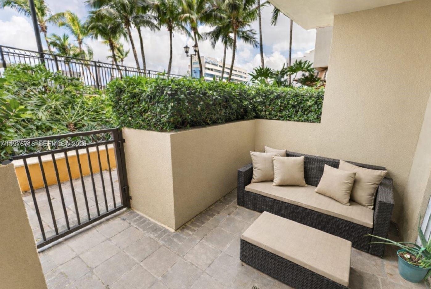 3232 Southwest 22nd Terrace, Unit 708 Miami, FL 33145 - Photo 21 of 28