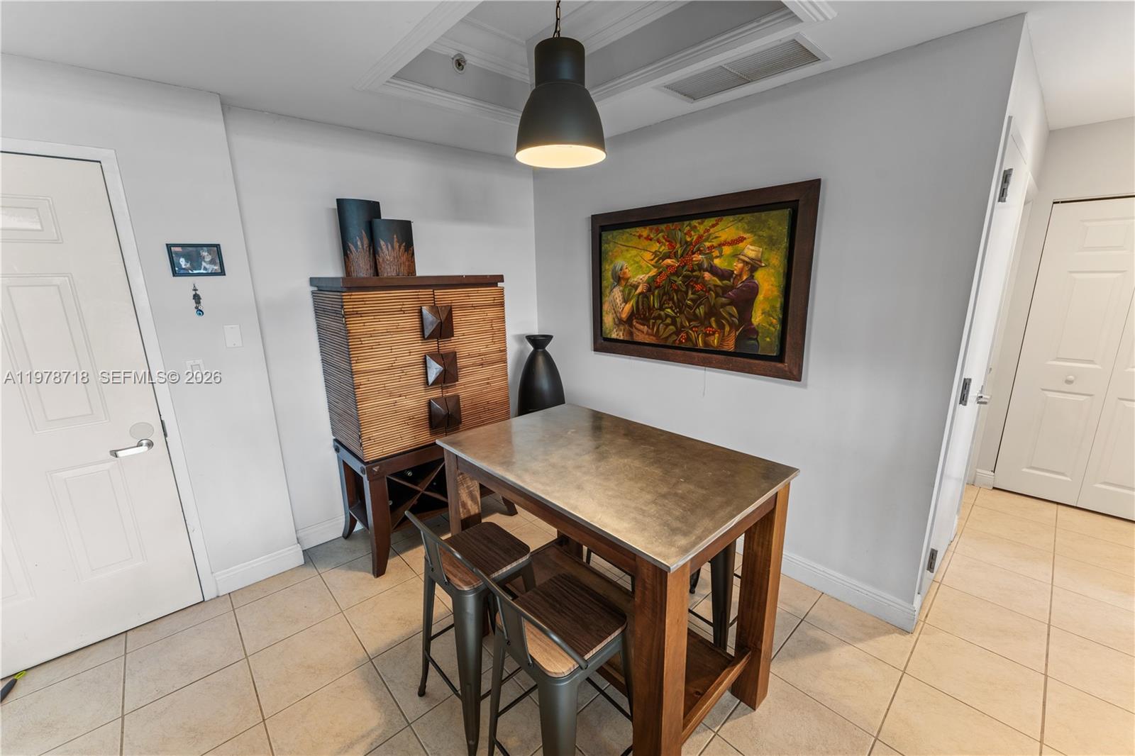 3232 Southwest 22nd Terrace, Unit 708 Miami, FL 33145 - Photo 7 of 28