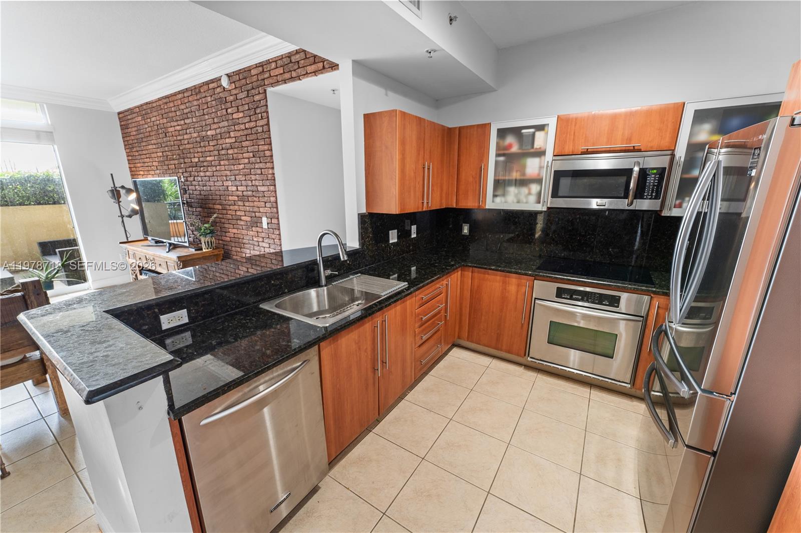 3232 Southwest 22nd Terrace, Unit 708 Miami, FL 33145 - Photo 9 of 28