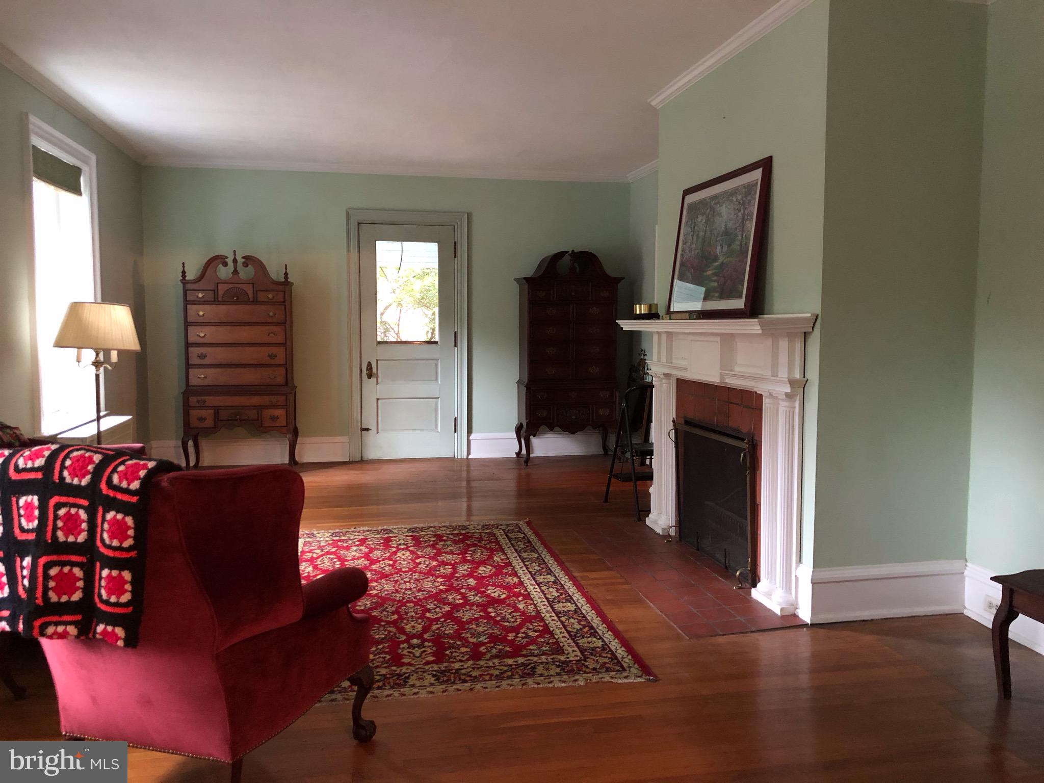 208 Wyncote Road Jenkintown, PA 19046 - Photo 12 of 77 Living Room