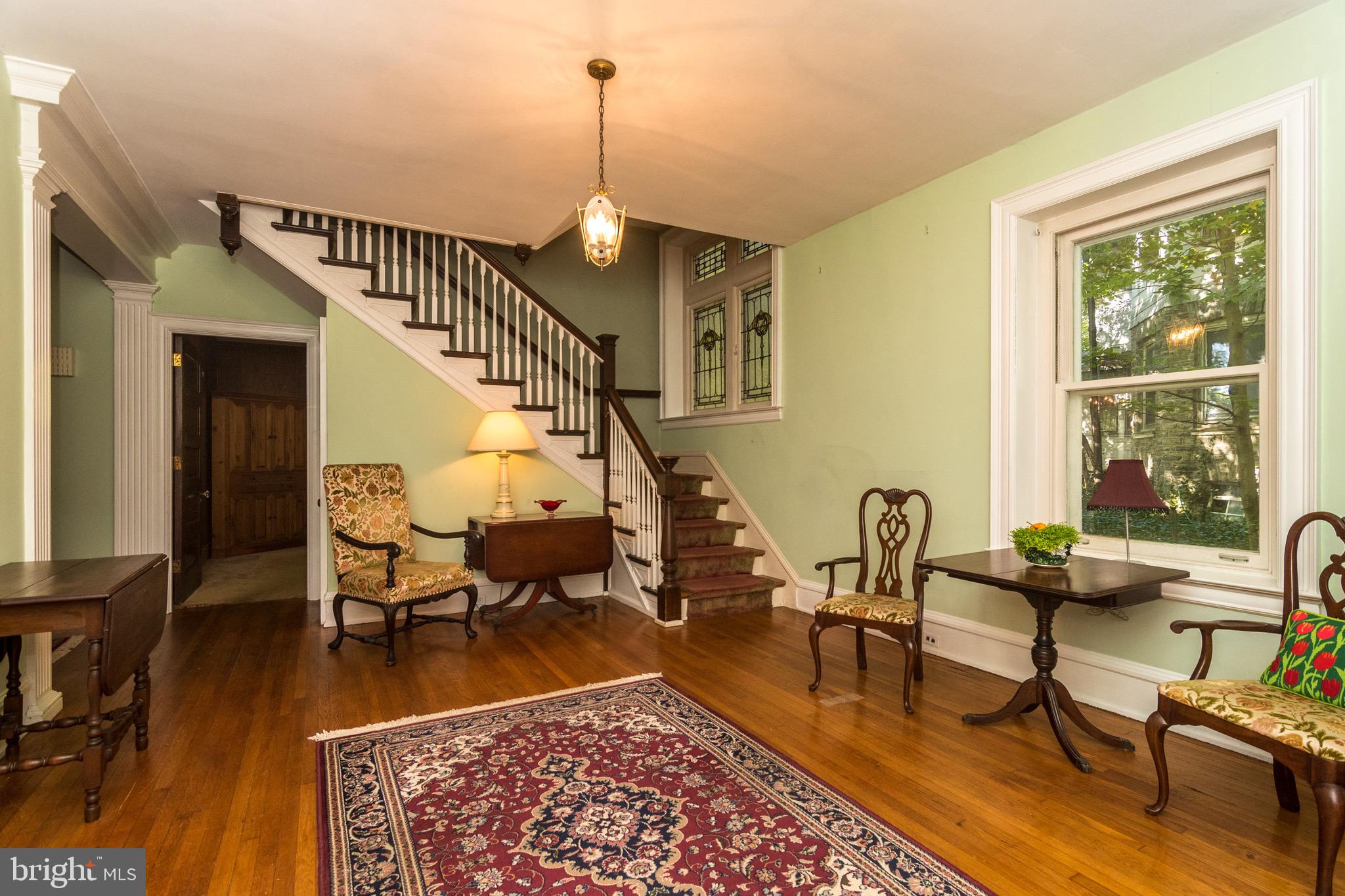 208 Wyncote Road Jenkintown, PA 19046 - Photo 4 of 77 Foyer/Parlor