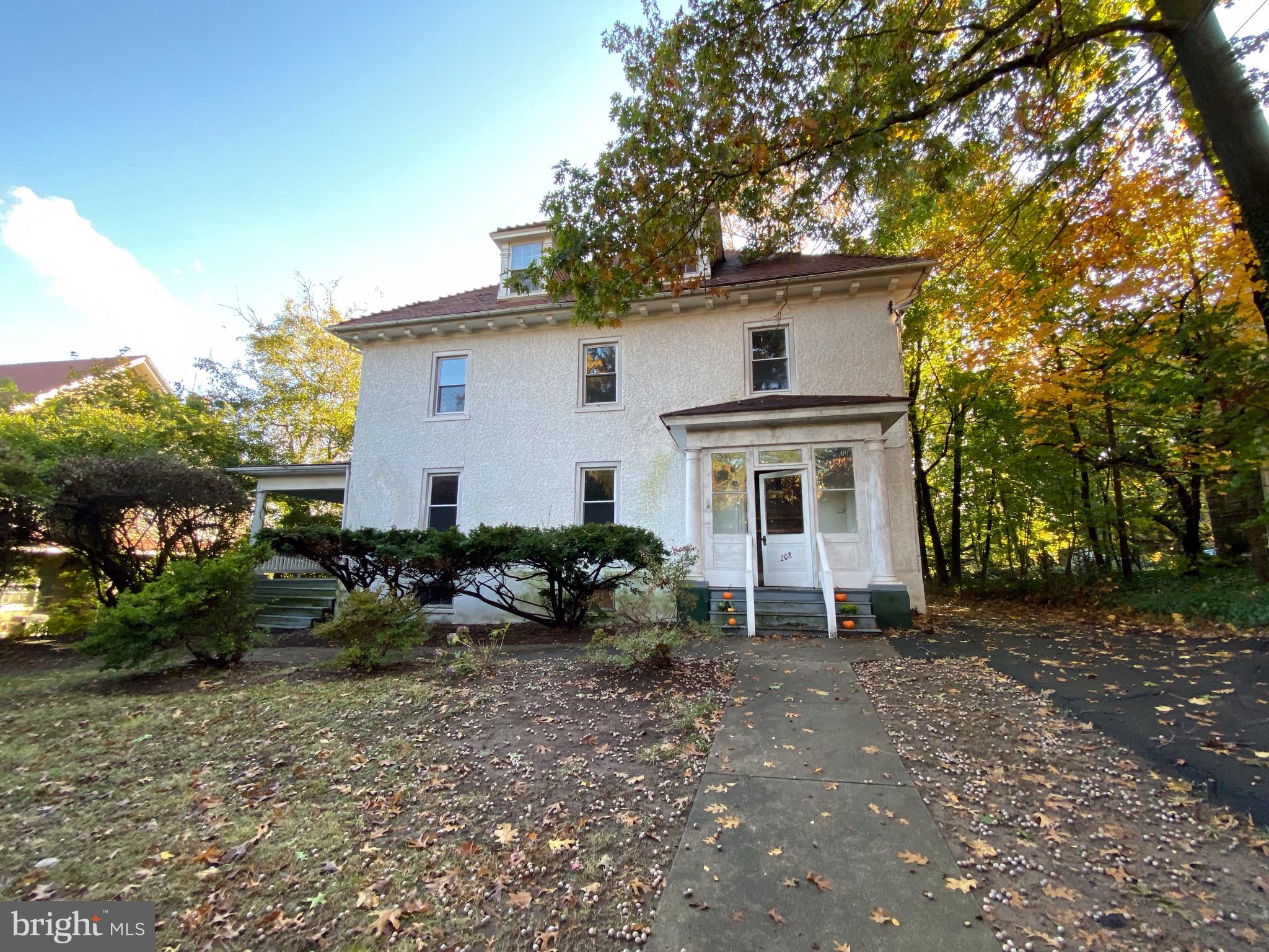 208 Wyncote Road Jenkintown, PA 19046 - Photo 57 of 77 Exterior Front