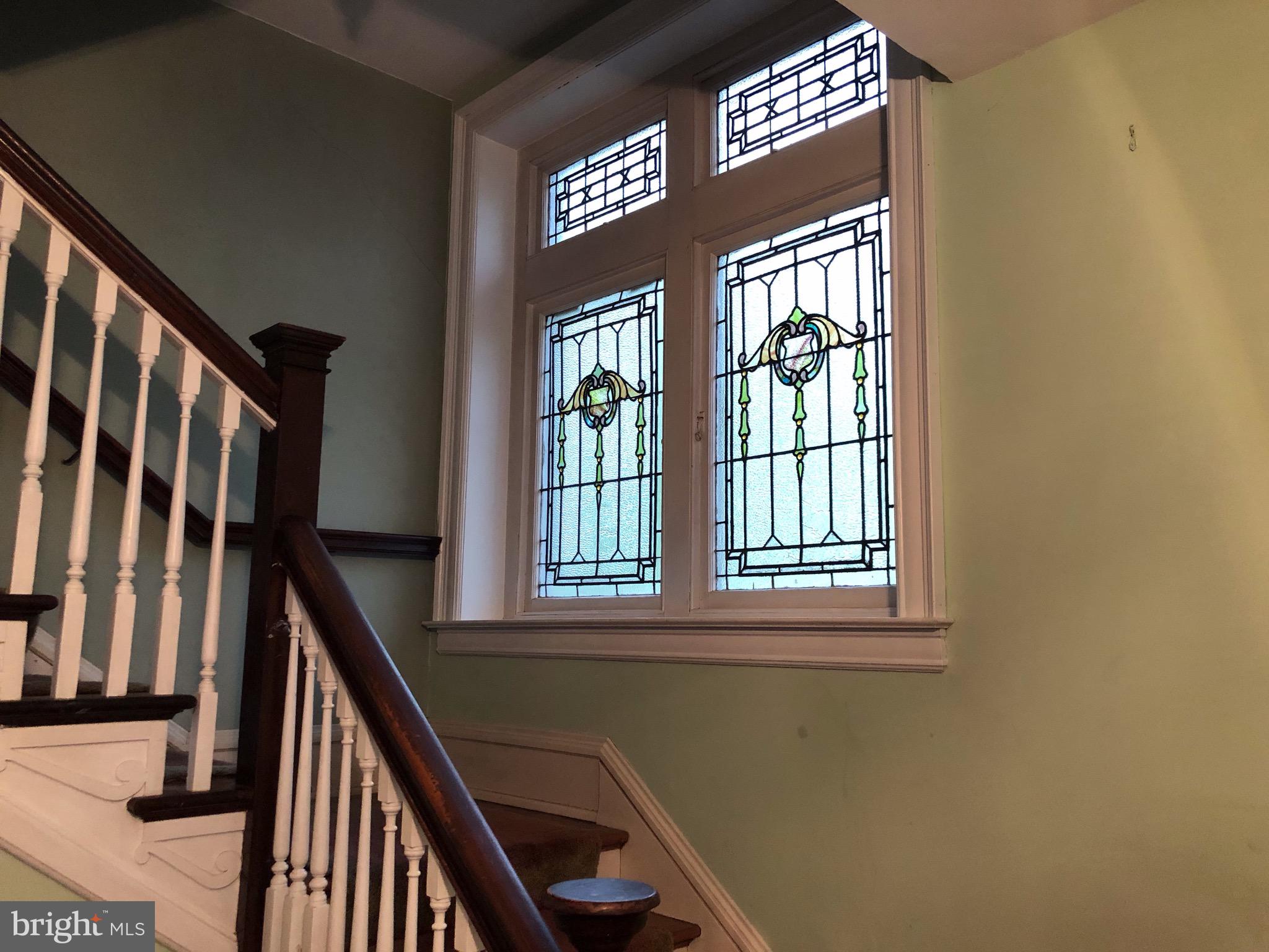 208 Wyncote Road Jenkintown, PA 19046 - Photo 9 of 77 Stairwell Stained Glass